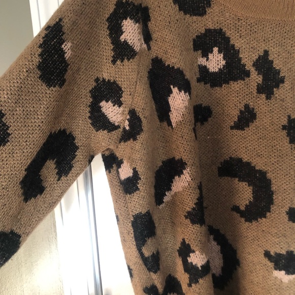 Torrid Leopard Printed Fuzzy Sweater - Picture 3 of 4